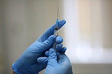 В Москве почти 900 тысяч человек сделали прививку от гриппа на рабочем месте