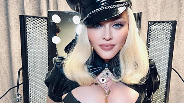 Врачи заметили пластику на лицах Тома Круза и Мадонны