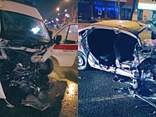 Смертельная авария Lada Vesta и скорой помощи в Перми попала на видео