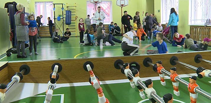 Спорт для адаптации: в Калининграде провели занятие для детей, оставшихся без попечения родителей