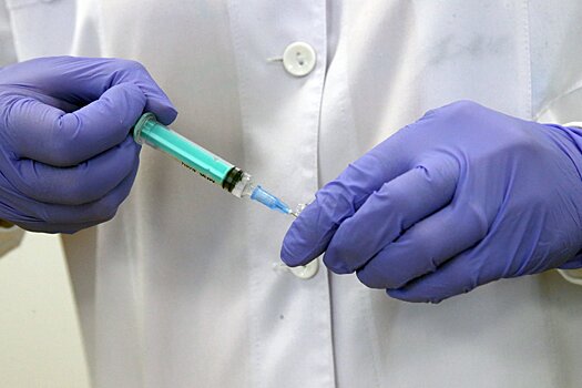 Гинцбург назвал сроки вакцинации от COVID-19 в московском регионе