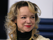 Цымбалюк-Романовская объяснила отказ рожать от Джигарханяна и крестить дочь