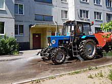 Полив дворов в жару возобновили в Воронеже управляющие компании, входящие в ГК «ПИК-Комфорт»