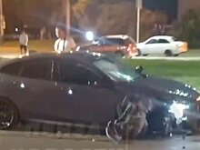 В Пензе у «Современника» столкнулись BMW и «Лада-Гранта»