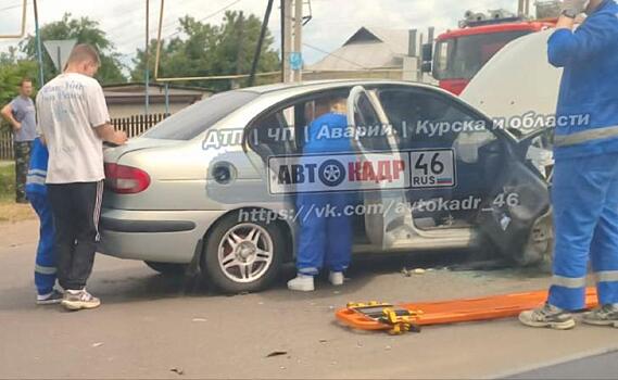В Золотухино в тройном ДТП пострадала 38-летняя женщина