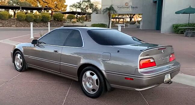 В Сети рассказали историю редкой Acura Legend LS 1994 года с пробегом в 1 000 000 километров