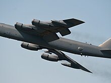 В США торнадо повредил самолеты «судного дня»