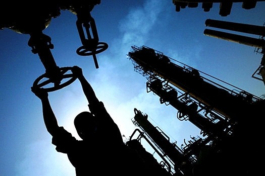 «Нефть тянет вниз»