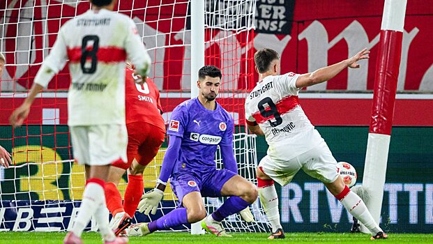 "Санкт-Паули" уступил "Штутгарту" и потерпел первое поражение в Бундеслиге