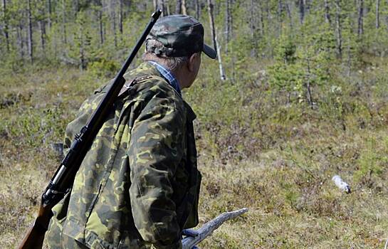 Пьяный охотник застрелил в лесу семь человек