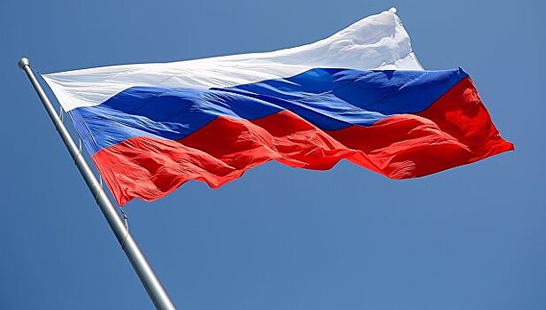 В Коми будут судить подростка за сожжение флага России