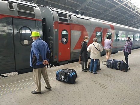 Пожилым калининградцам вернут деньги за отмененные поездки по железной дороге без визита на вокзал