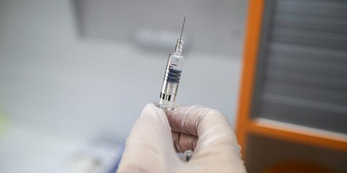 Документы для регистрации вакцины от COVID-19 проходят экспертизу