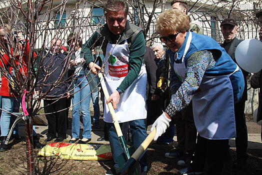 Екатерининский парк обзавелся аллеей долголетия