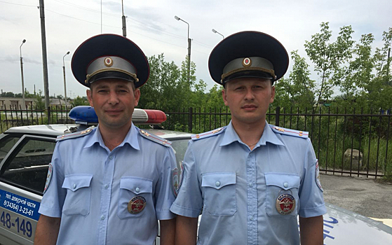 Свердловские полицейские спасли маленькую девочку, у которой шла пена изо рта и были судороги