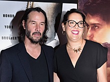 Семейный выход: Киану Ривз поддержал сестру-продюсера на премьере ее нового фильма