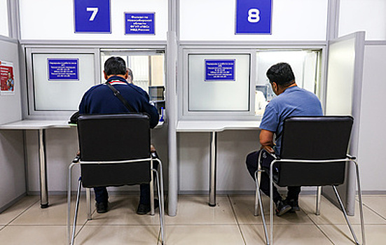 В Москве в 2026 году тарифы на патенты для мигрантов повысят до 10 тыс. рублей