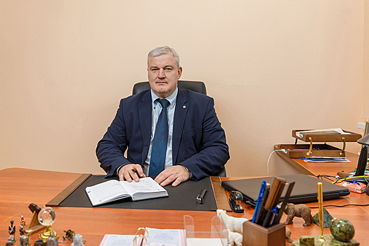 Главу МО «Невский округ» Алексея Самойленко увольняют за коррупцию