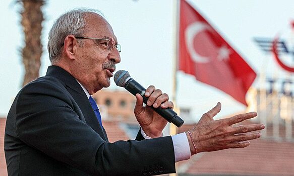 Кортеж экс-кандидата в президенты Турции попал в ДТП