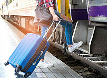 В РЖД рассказали, кто из пассажиров имеет больше прав на хранение багажа