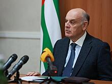 Абхазская оппозиция призывает президента республики уйти в отставку