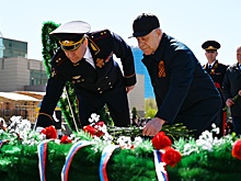 Южноуральские полицейские возложили цветы к мемориалу «Солдатам правопорядка»