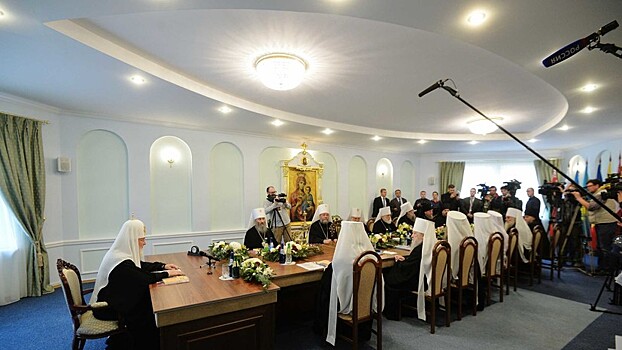 РПЦ объяснила изменение позиции Константинополя