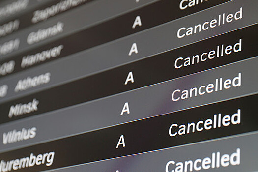 Авиакомпания предупредила о возможной отмене рейсов в ОАЭ