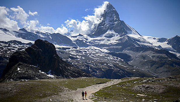 МИД Украины подтвердил гибель альпиниста во французских Альпах