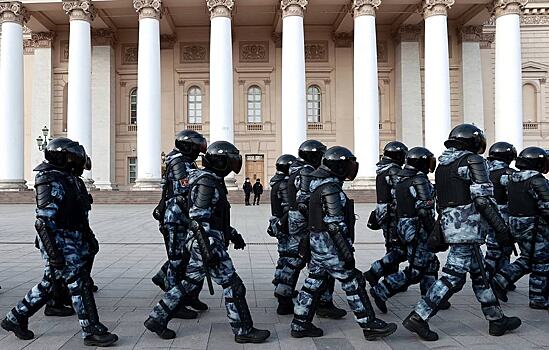 Названо число задержанных на незаконных акциях в России