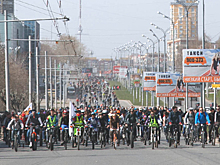 Диско на педалях и харлей: ижевчане «выгуляли» своих железных коней на открытии велосезона