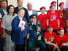 Штурмовавшему Кенигсберг ветерану вручили орден за заслуги перед областью