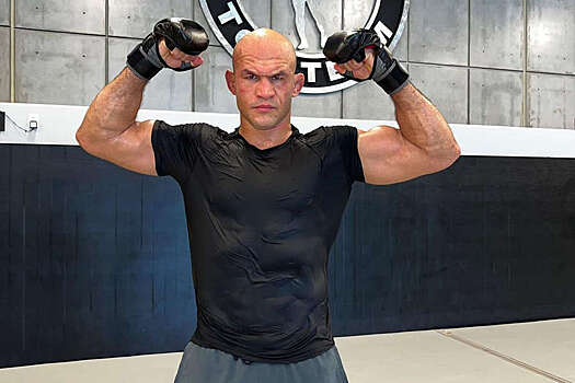 Экс-чемпион UFC перешел в лигу Хабиба