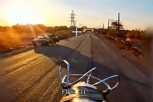 Дроноводы-десантники не тронули мирного жителя на "семерке"