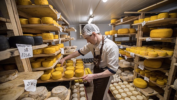 Власти Колымы призвали активнее работать с бизнесом для улучшения инвестрейтинга