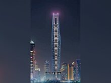 Самый высокий в мире отель возвели в Дубае