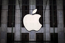 Восемь стран ЕС подали в суд на Apple