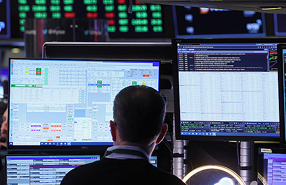 Расписки HeadHunter на Мосбирже росли почти на 3,5%