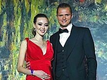 Уже родила? Анастасию и Дмитрия Тарасовых поздравляют с появлением на свет первенца