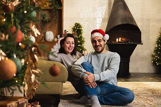 Эксперт предупредил о неочевидной опасности искусственных елок