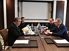 Губернатор Бурков договорился о поставке овощей и фруктов из Таджикистана в Омскую область