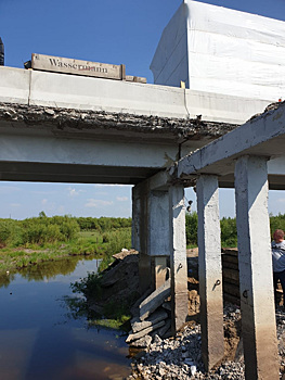 Появились фото моста, перекрытого на участке трассы Курган-Тюмень