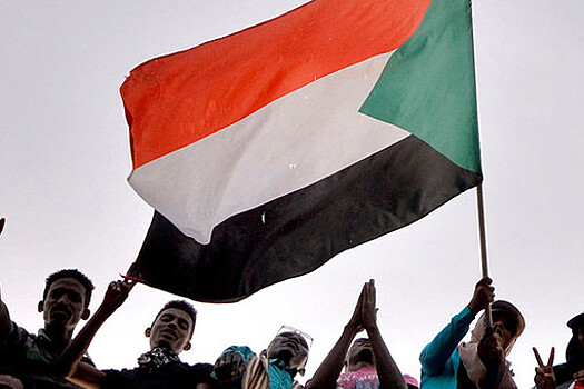 Оппозиция и армия Судана подписали конституционную декларацию
