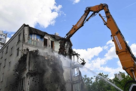 Реновация наступает. Кому принадлежат «неликвидные» дома, в которые будут переселять москвичей