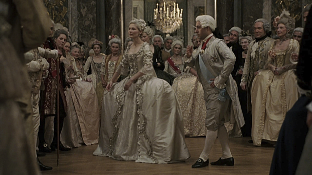 Самые причудливые правила этикета: что они гласят