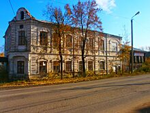 Двухэтажный особняк купца Ивана Ершова в Сарапуле вновь пытаются продать за 1 рубль