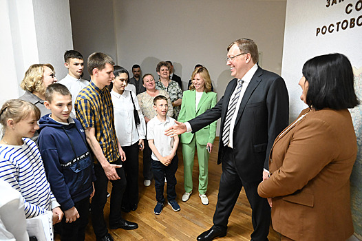 Председатель Заксобрания Дона встретился с воспитанниками Сулинского и Шолоховского центров помощи детям