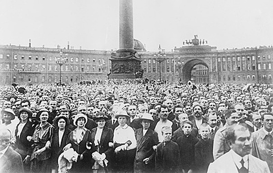 Без бутерброда, бухгалтера и Санкт-Петербурга: как Россию изменило лето 1914 года