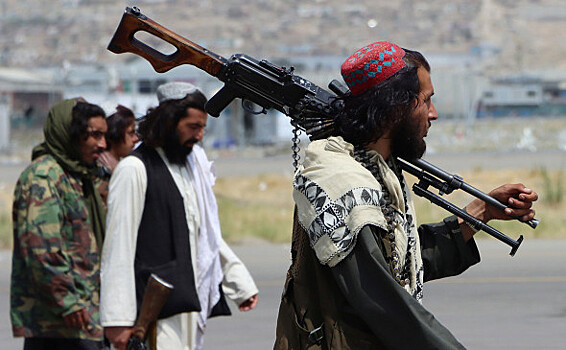 Талибы опровергли сообщения о запрете девочкам учиться