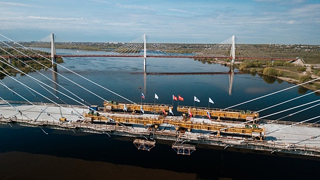 Строители соединили мост на трассе М-12 между Нижегородской и Владимирской областями